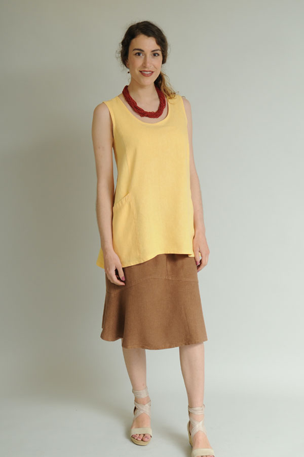 Buttercup Trapeze Tunic over a Caramel Flip Skirt 