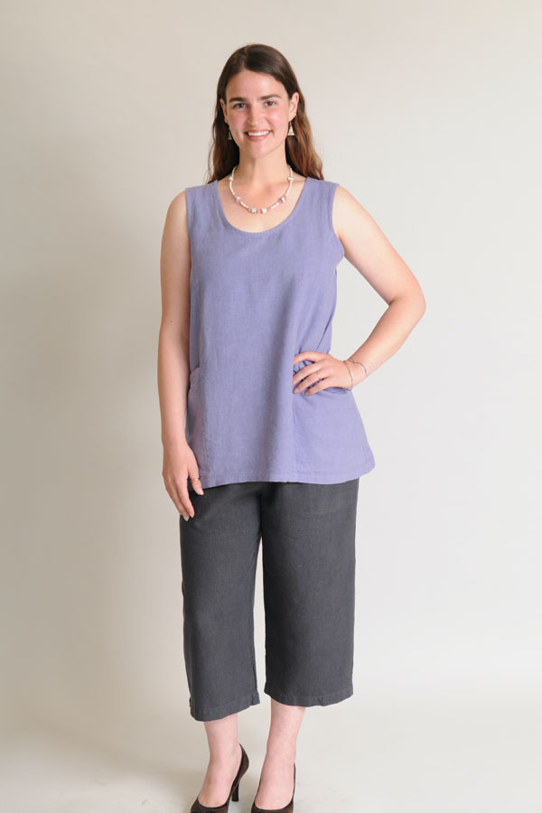 Sympatico’s fabric blends eco-friendly Tencel rayon with hemp for ultimate comfort and sustainability. Tunic Top in Periwinkle, Cropped Pants in Graphite.