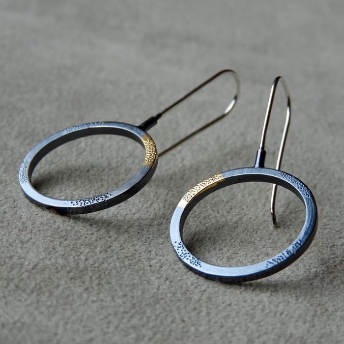 Modern Totality Earring with Gold