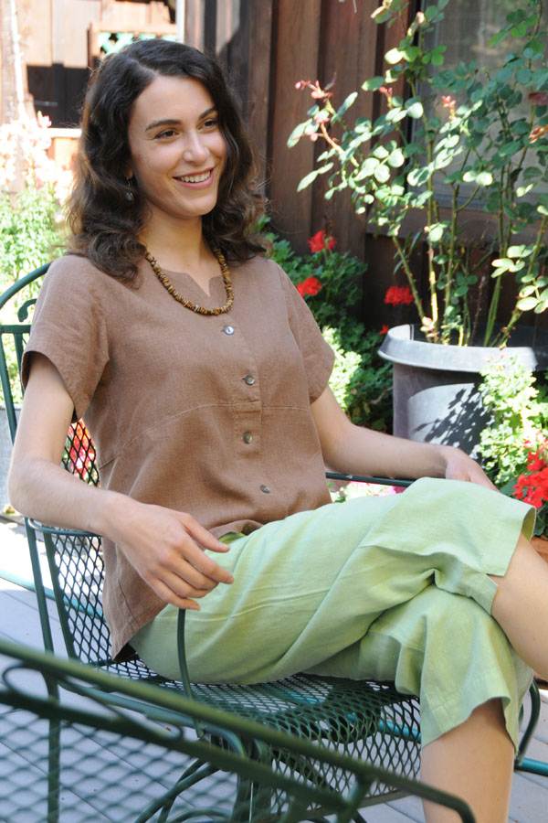 Swallowtail Top and Cropped Pants made of eco friendly hemp and tencel.
