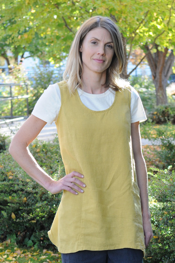 The Trapeze Tunic in Turmeric layers nicely over Graphite Stovepipe Pants.