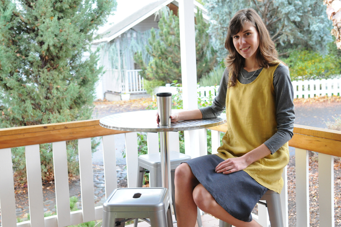 A Trapeze Tunic in Turmeric with 24” Flip Skirt in Graphite combine nicely for versatile outfit that’s travel-friendly.